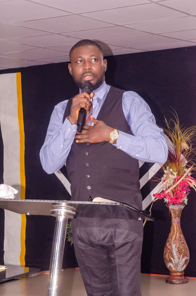 Apostle Dr. Moses Uwuigbe